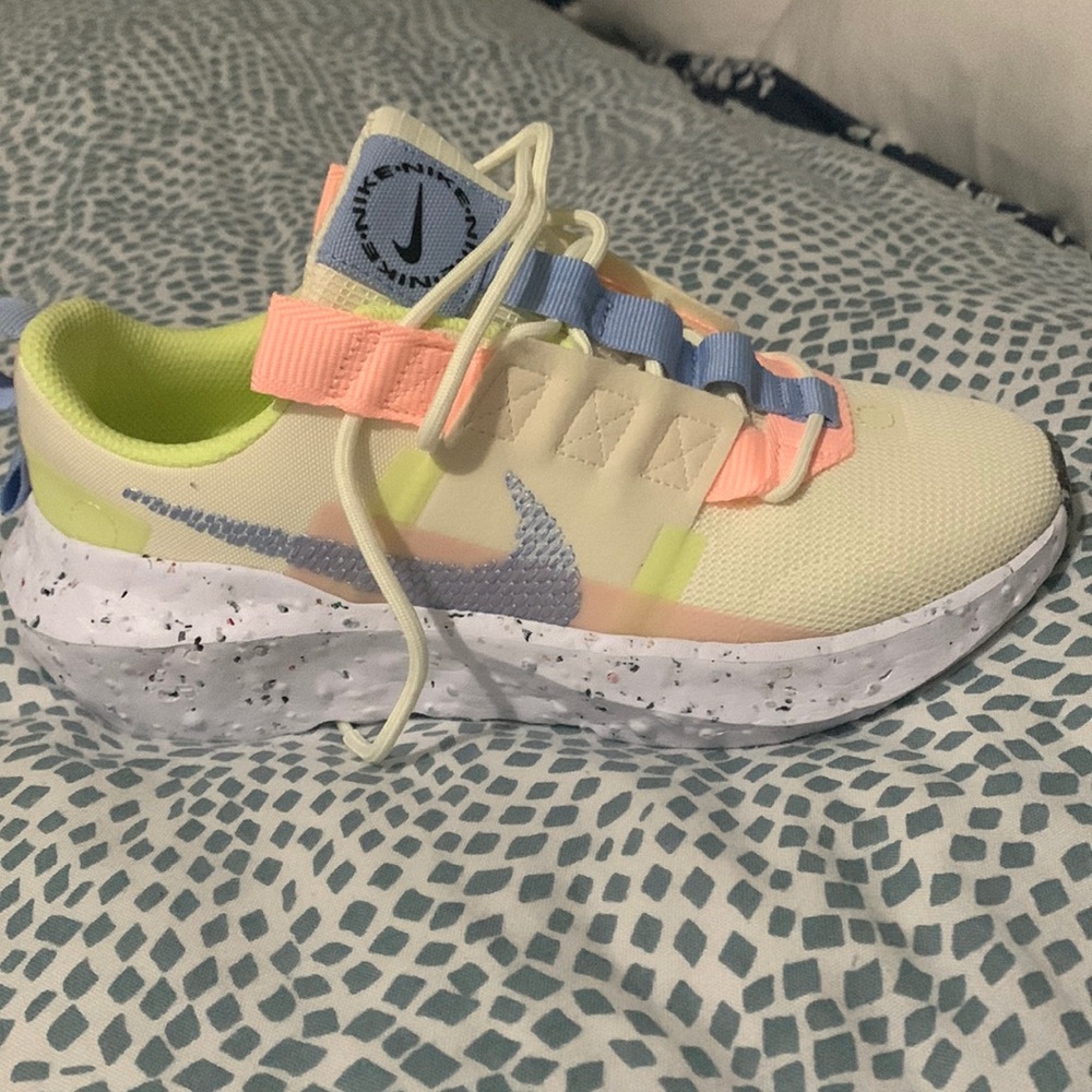 Nike women sneakers